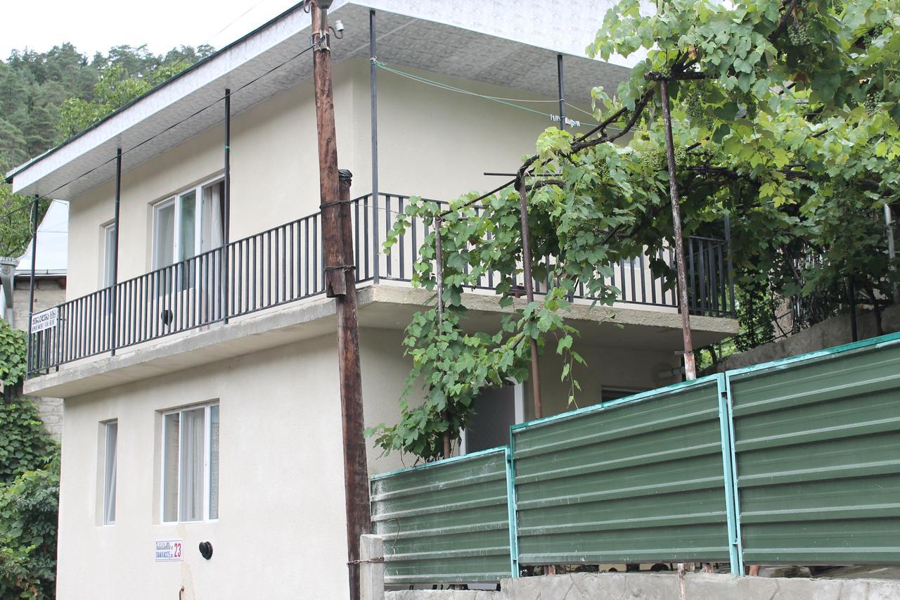 Mariko Hotel Bordzjomi Buitenkant foto